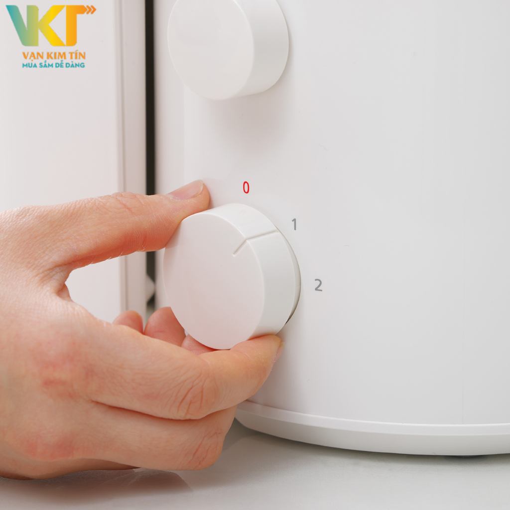 Máy ép trái cây Panasonic MJ-CB100WRA - 2 tốc độ, điều khiển dễ dàng