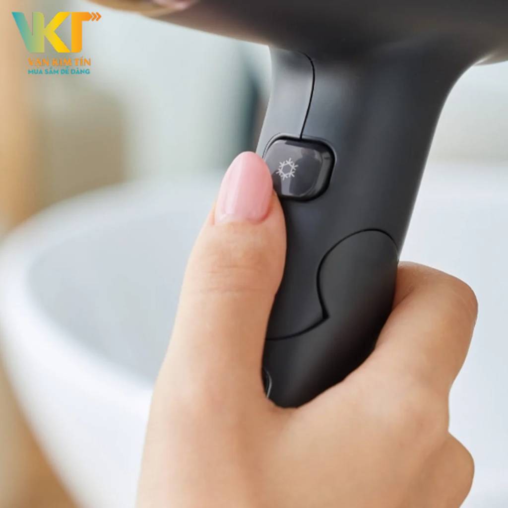 Máy sấy tóc Panasonic EH-ND37-K645