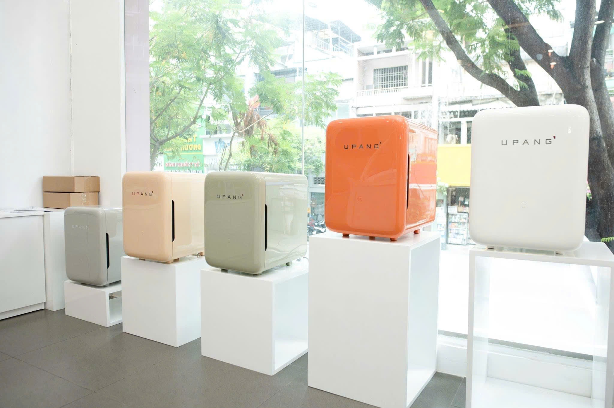 Máy tiệt trùng tia UV Upang Signature Led Plus UP911