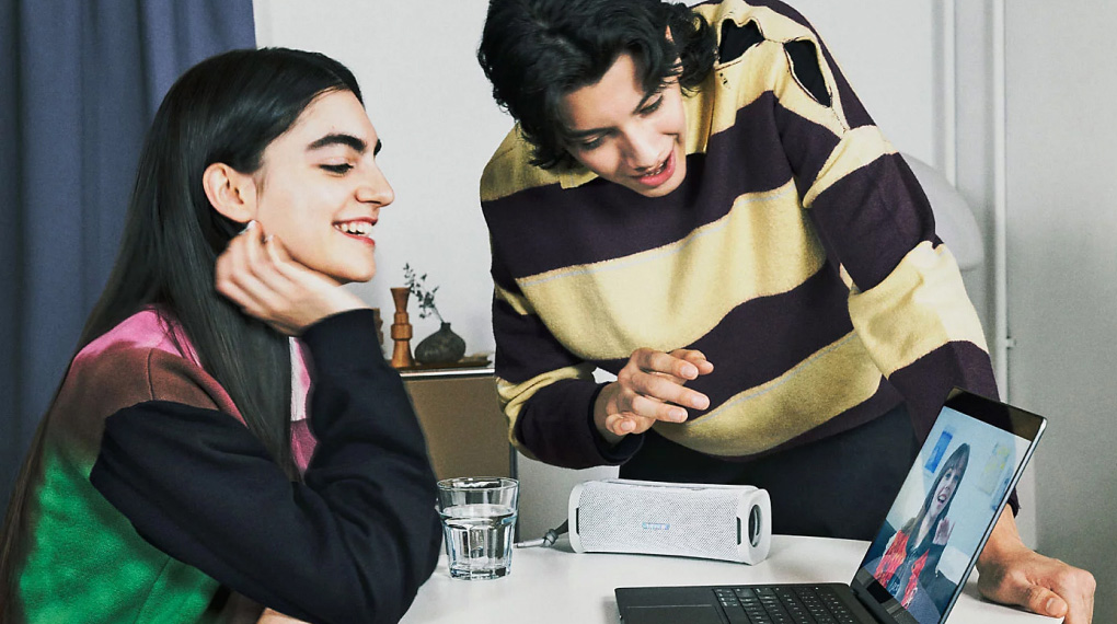 Loa Bluetooth Sony ULT10