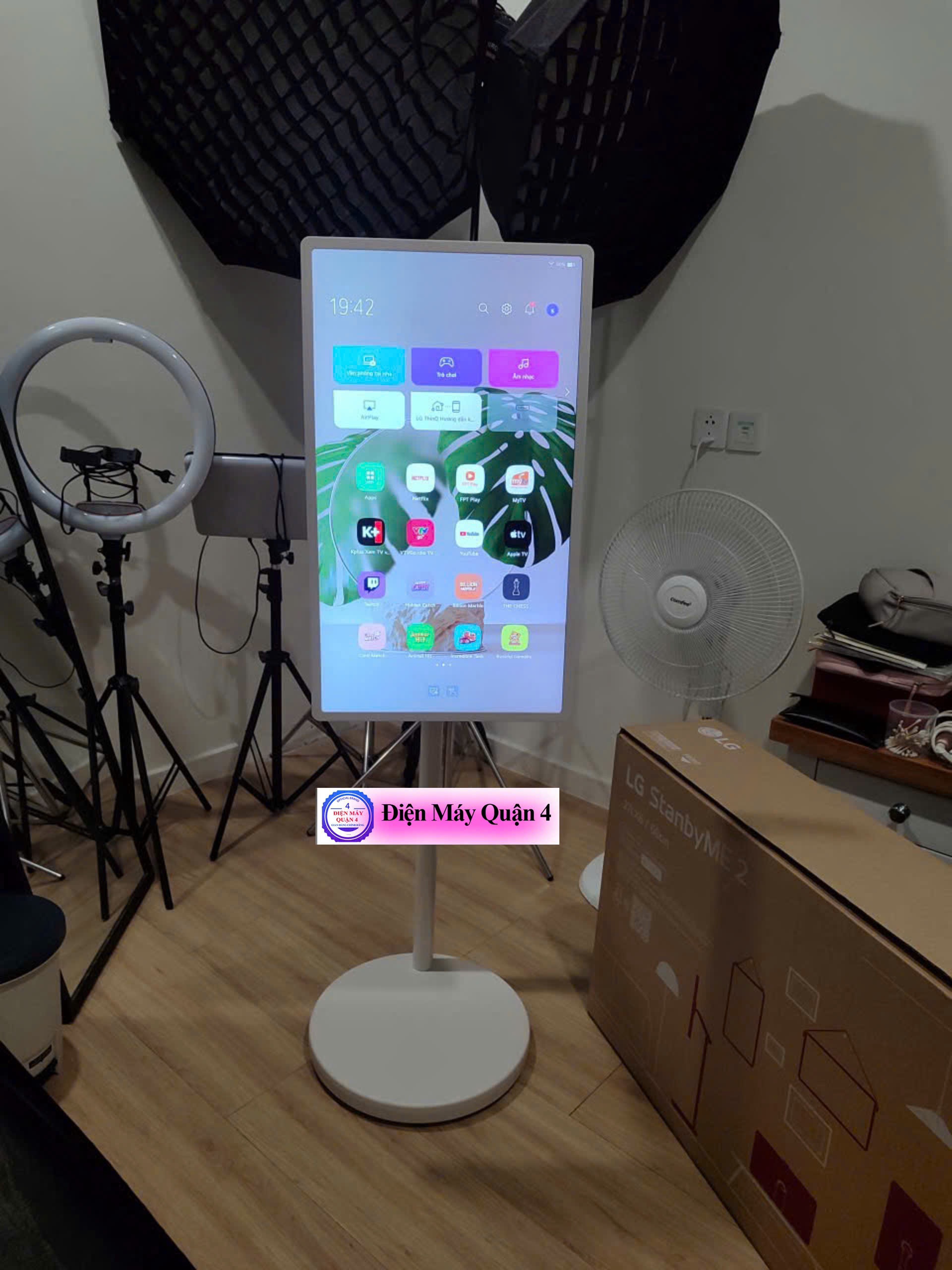 Màn hình cảm ứng LG StanbyMe 2