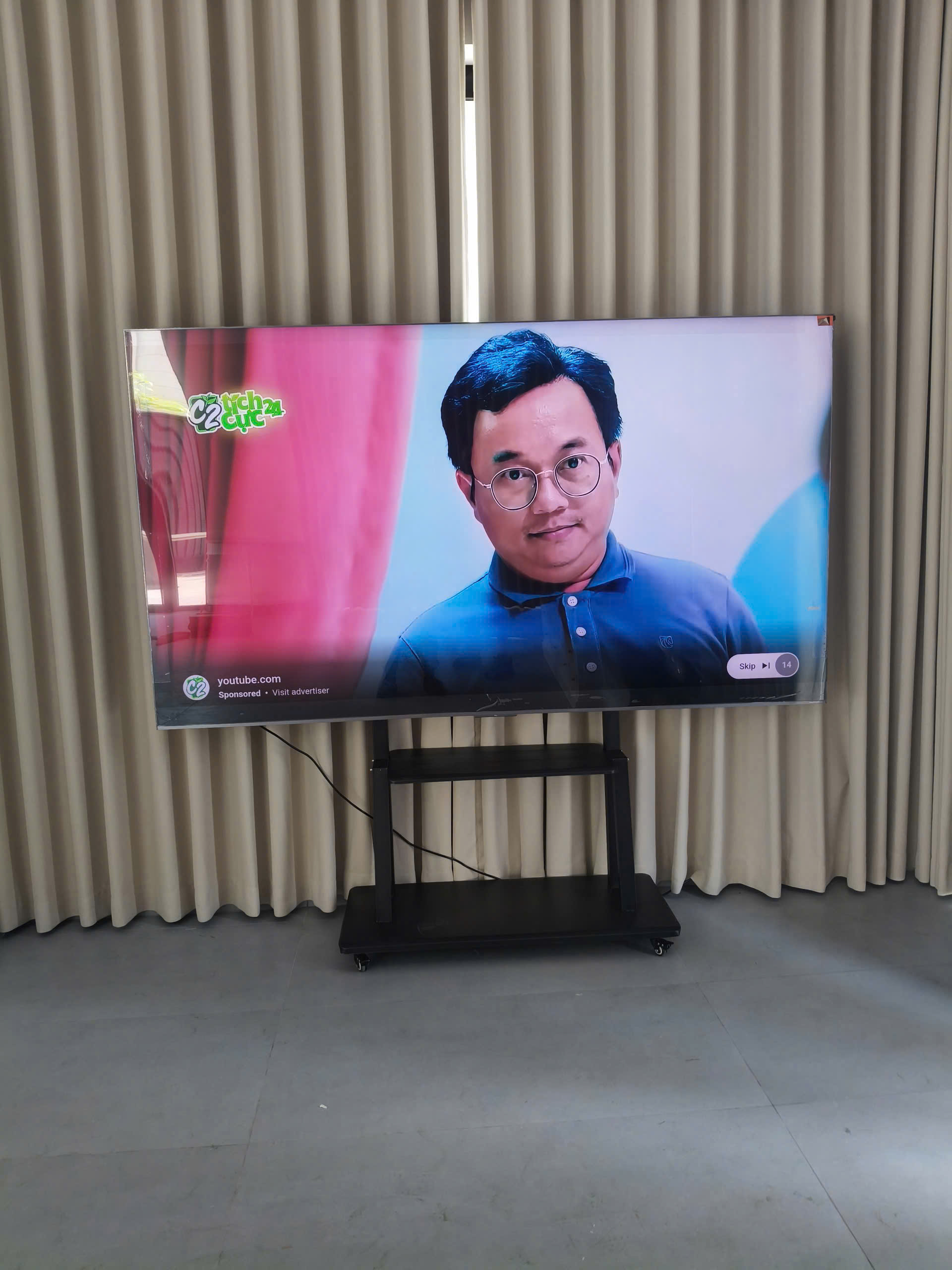 Google Tivi TCL 98C8K QD-Mini LED AI 4K 98 inch