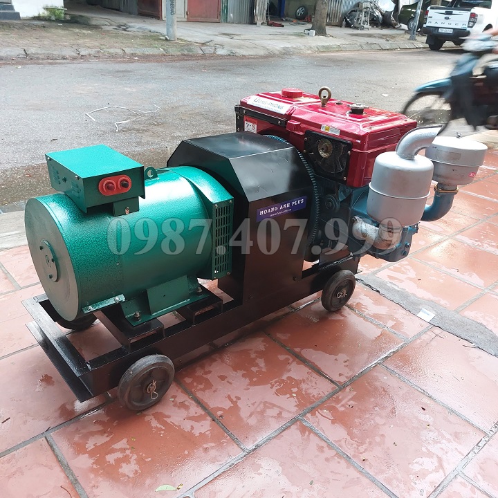 Máy Phát Điện Đầu Nổ Hoàng Anh 30HP 24KW (D30 Mát Gió, Đề)