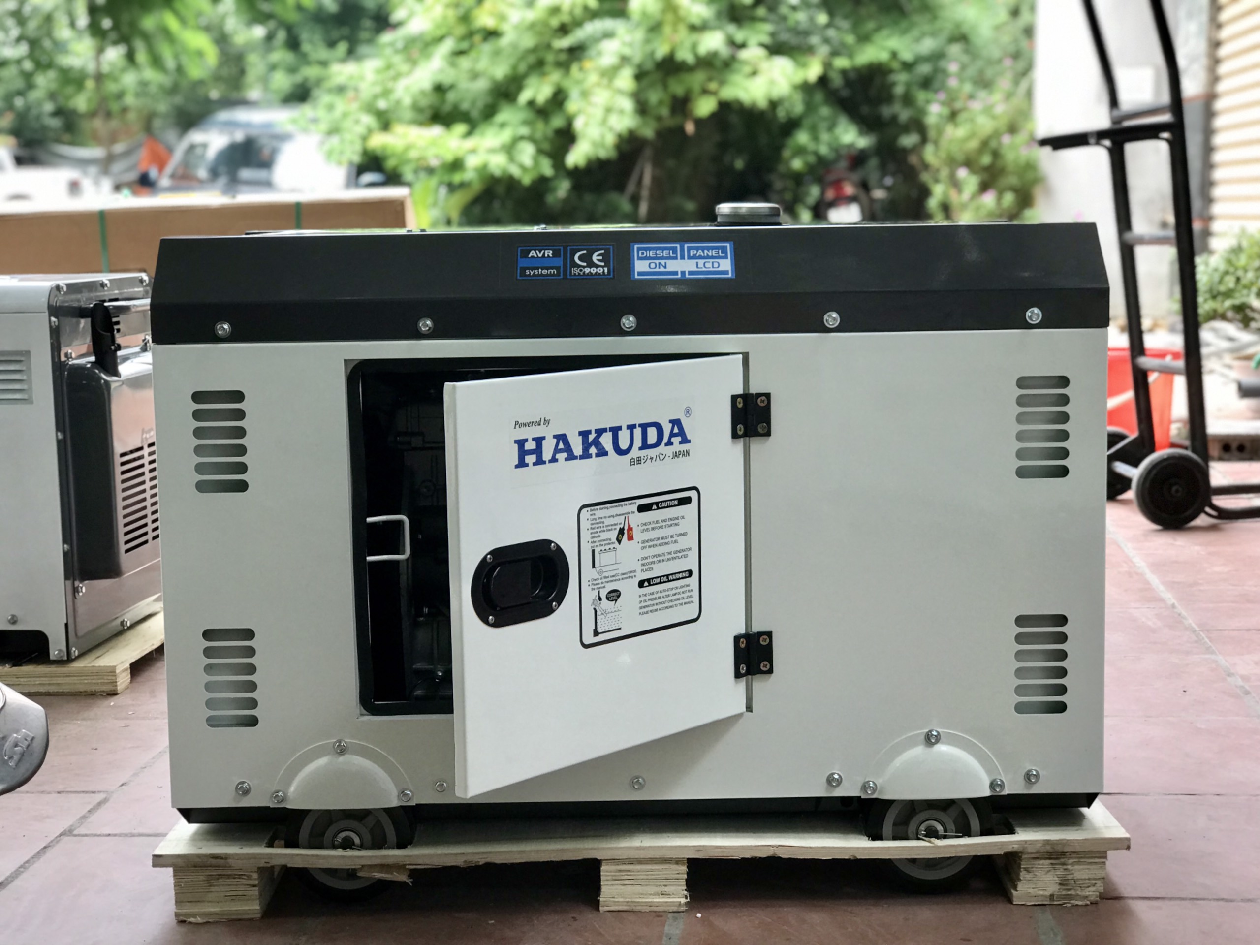 Máy Phát Điện Chạy Dầu Hakuda 8Kw HKD 9900ED 4