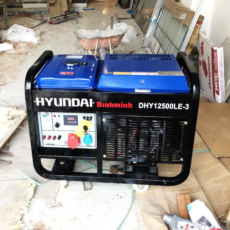 Máy Phát Điện Chạy Dầu Hyundai 13.75KVA DHY12500LE-3 3 Pha