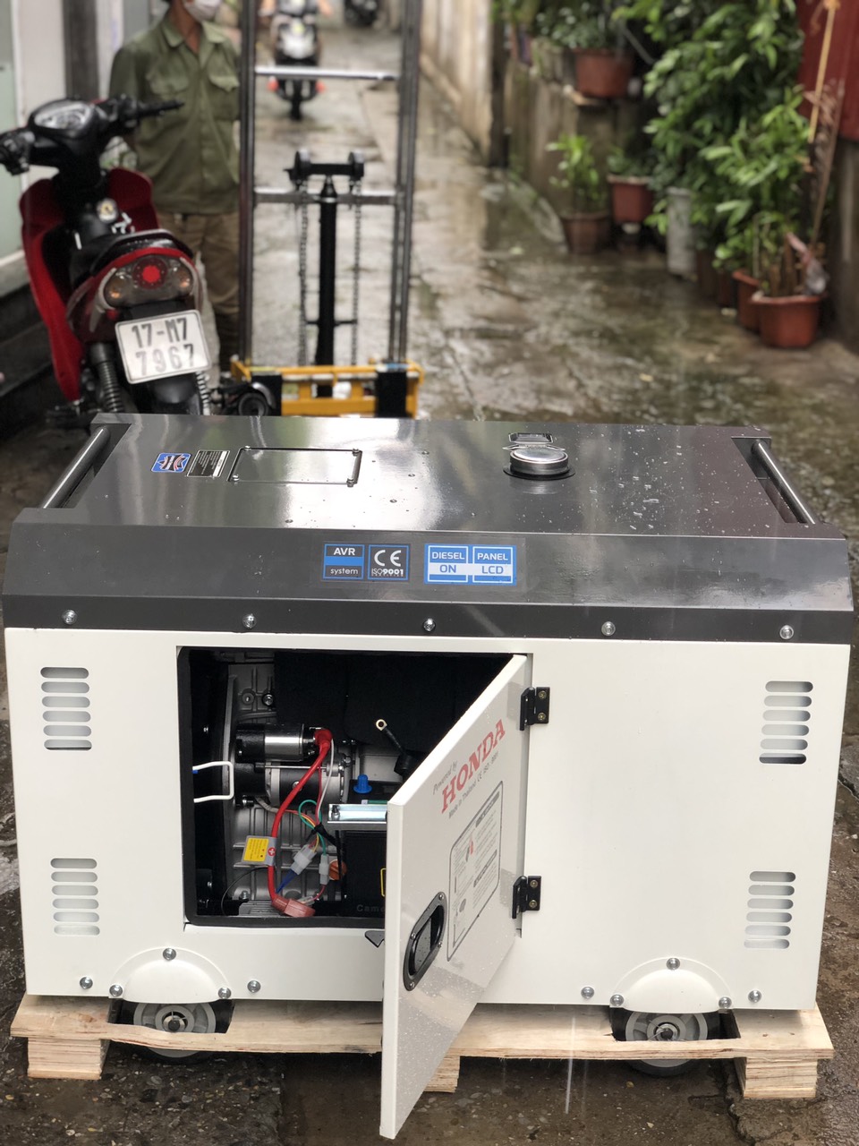 Máy Phát Điện Honda Chạy Dầu HD 10KVA 1PHASE