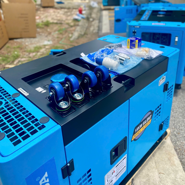Máy Phát Điện Chạy Dầu HAKUDA 15KW HKD15000P1PRO Siêu Cách Âm