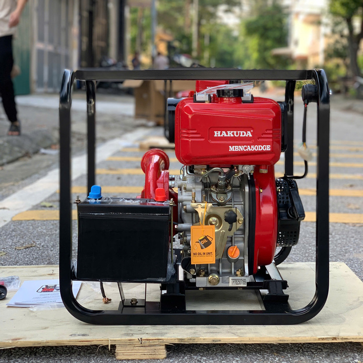 Máy Bơm Nước 4KW Hakuda Chạy Dầu Cao Áp MBNCA50DGE Có Đề