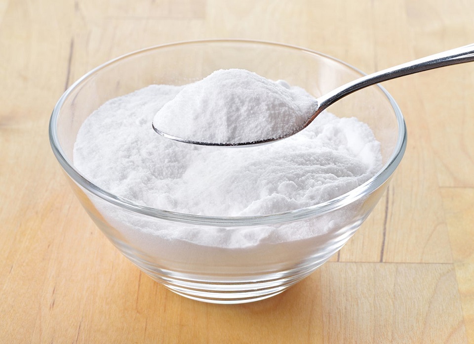 Loại bỏ mùi hắc của sơn bằng baking soda.