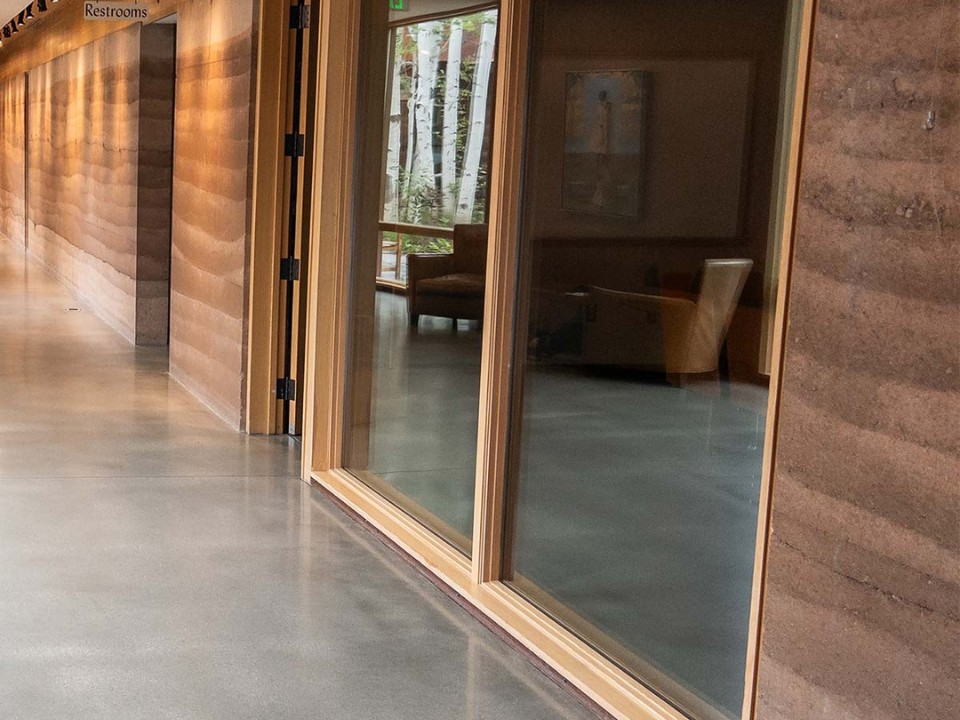 Vôi là lựa chọn cho tính bền vững (Ảnh: Sublette County Library, USA)