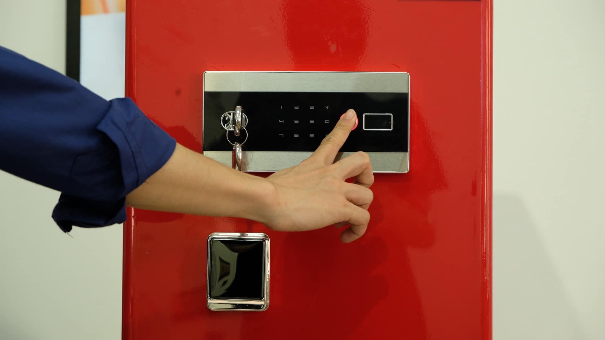 Két Bạc Việt Tiệp
