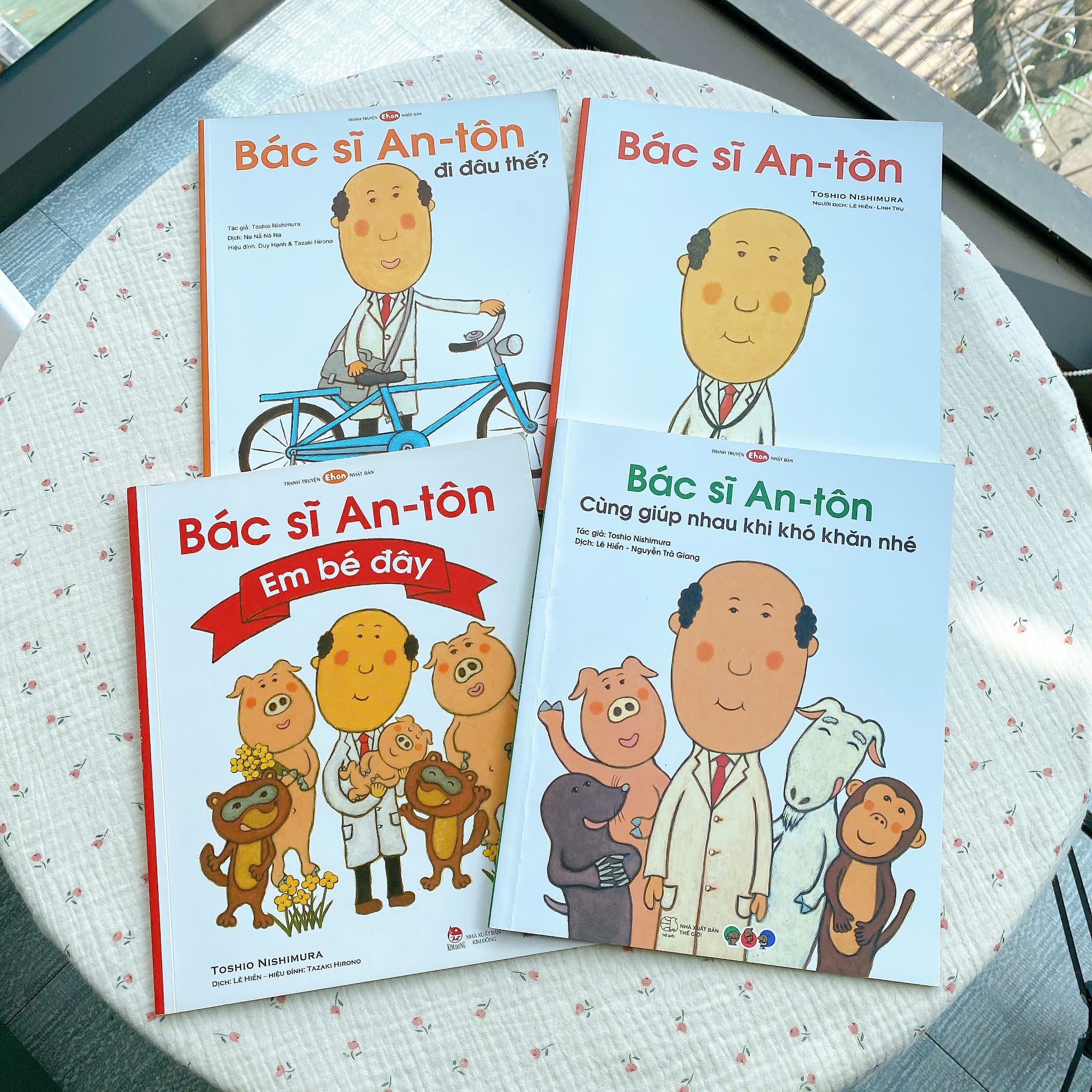 đọc sách cho bé nghe