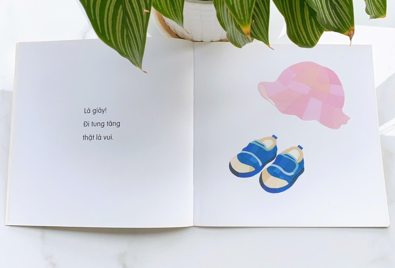 Sách ehon cho giai đoạn phát triển của trẻ 13-18 tháng