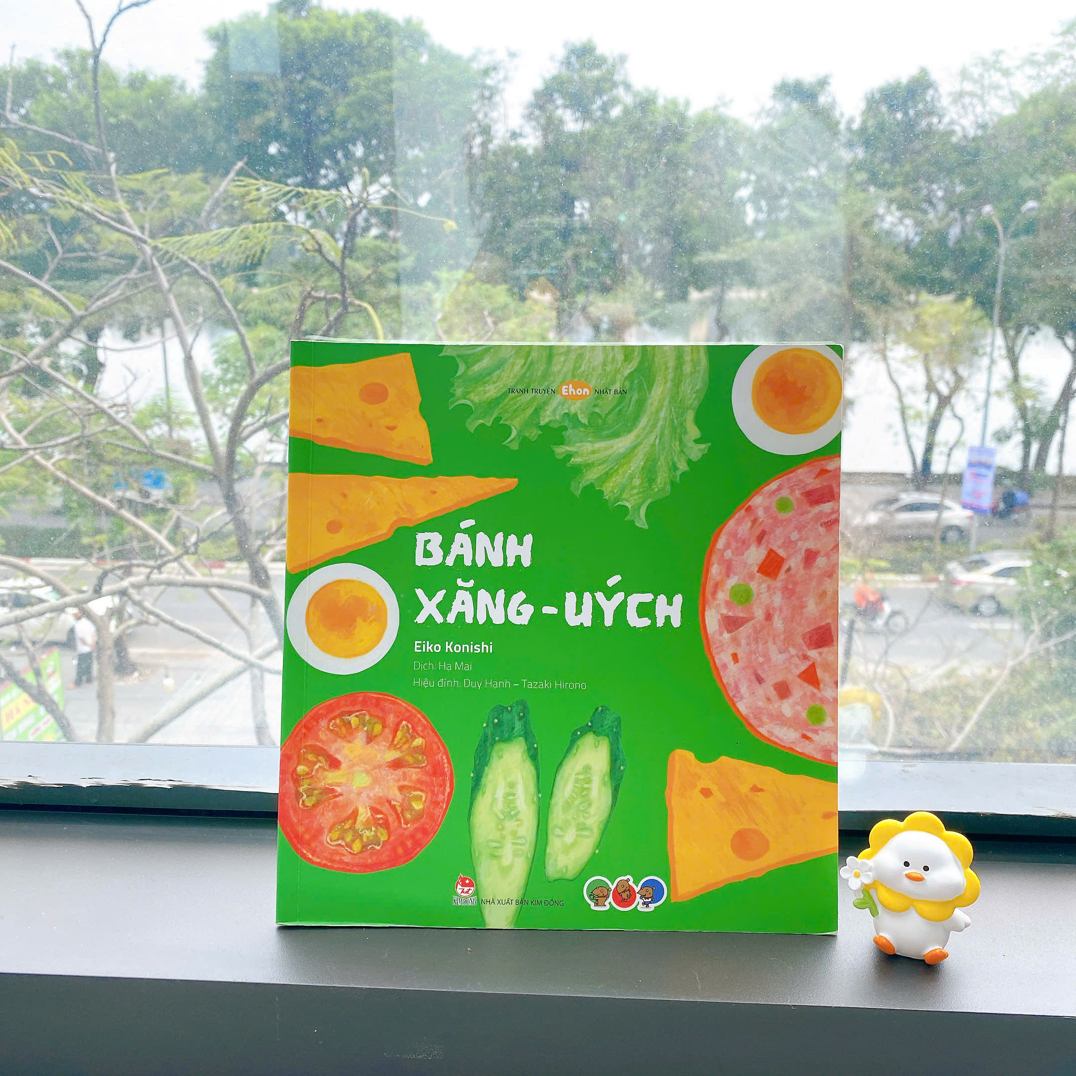 đọc sách cho bé nghe