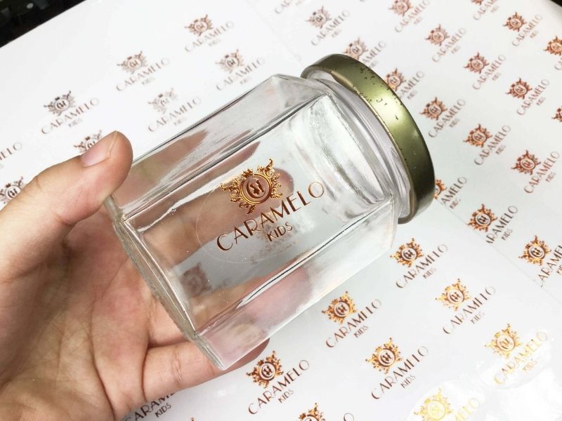 in tem nhãn trong suốt