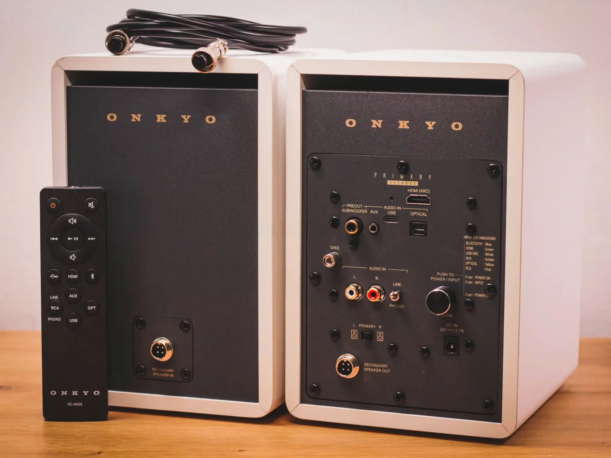 loa-bookshelf-active-onkyo-gx-30arc-4