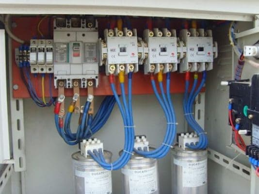 Lắp đặt tụ bù có mục đích gì?