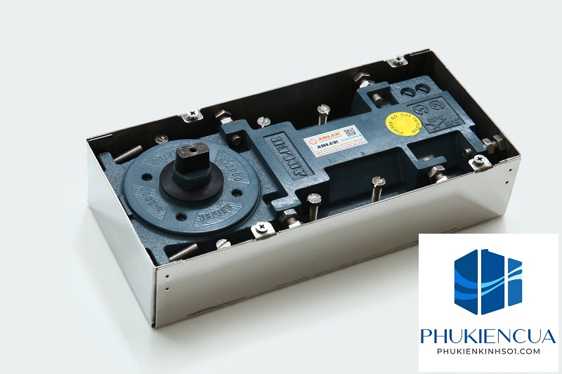 Bản lề sàn cửa kính cường lực hãng Adler A2000