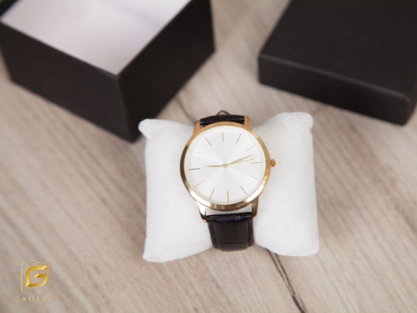 Quà tặng đồng hồ sang trọng