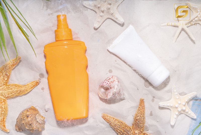 Sử dụng kem chống nắng để bảo vệ da