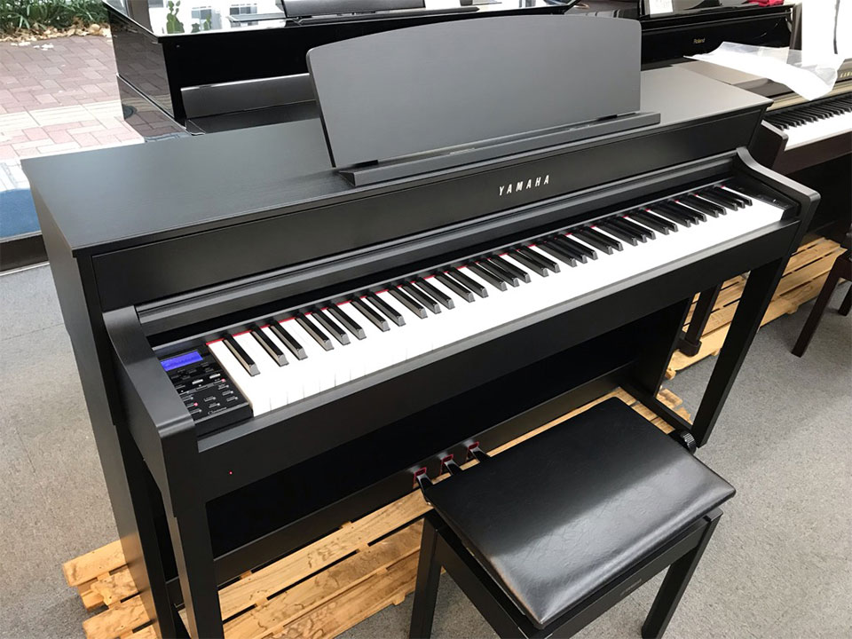 Piano Yamaha CLP575