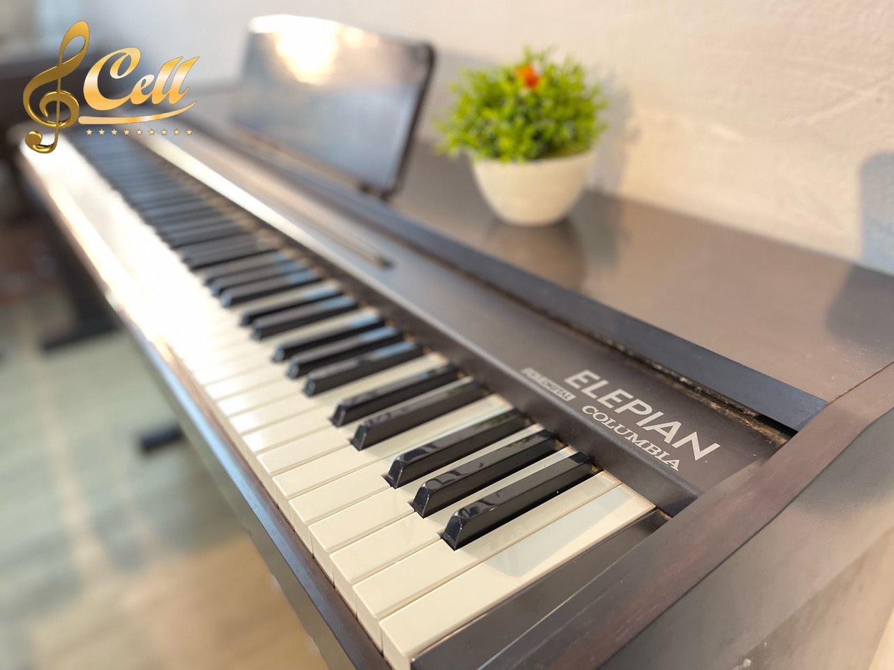 Columbia EP100T