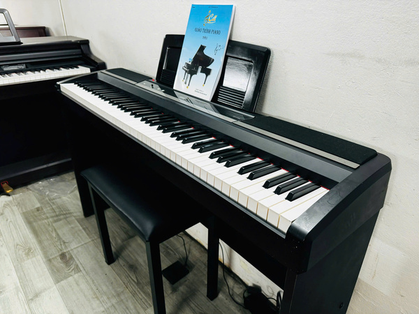 Piano Korg SP 170S tại Cell Piano