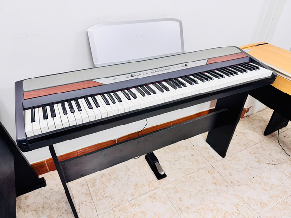 Piano điện Korg SP250