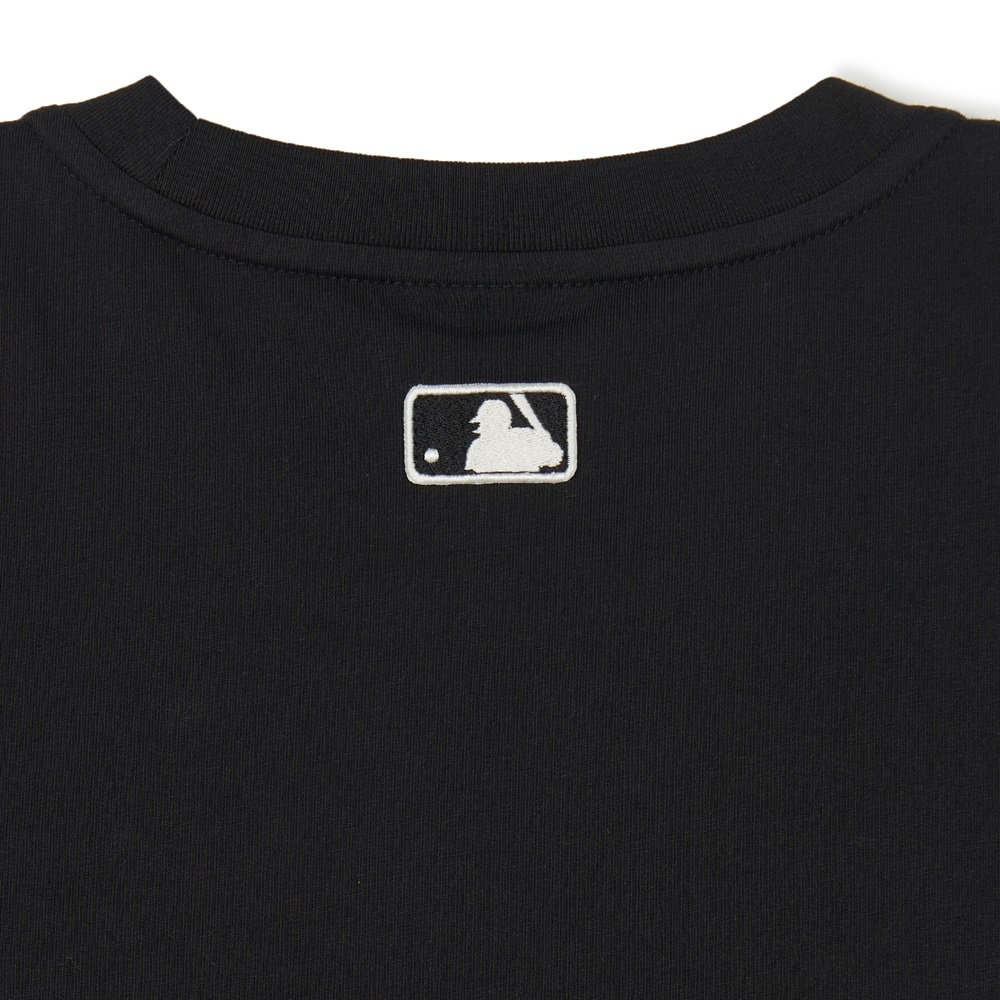 Áo Croptop MLB Korea Women's Street Small Logo New York Yankees Black