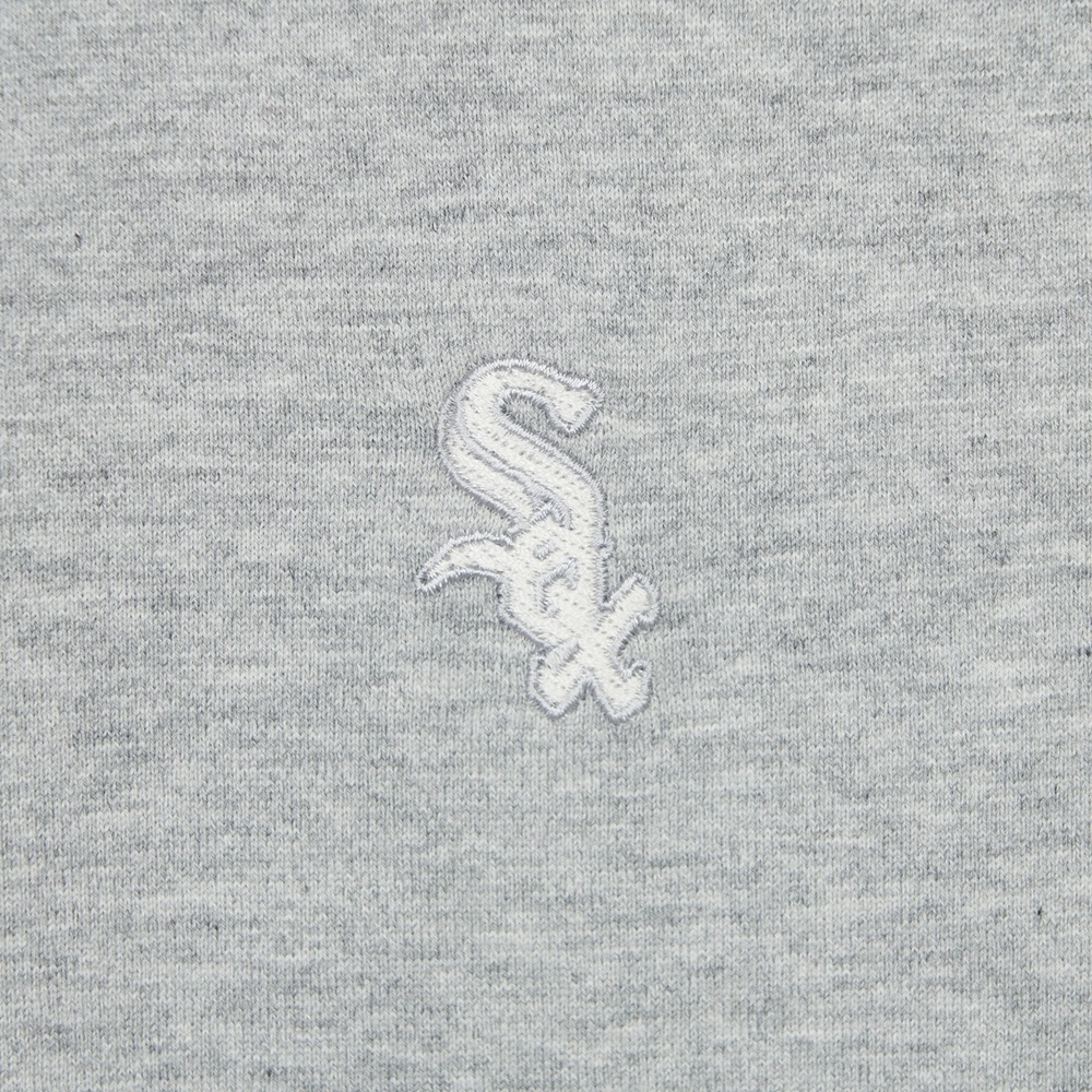 Áo Thun MLB Korea Basic Small Logo T-Shirt Chicago White Sox Meganle Grey