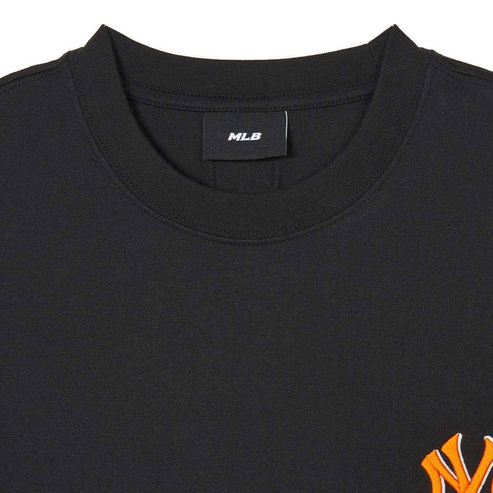 Áo Thun MLB Korea Monative T-Shirt New York Yankees Black