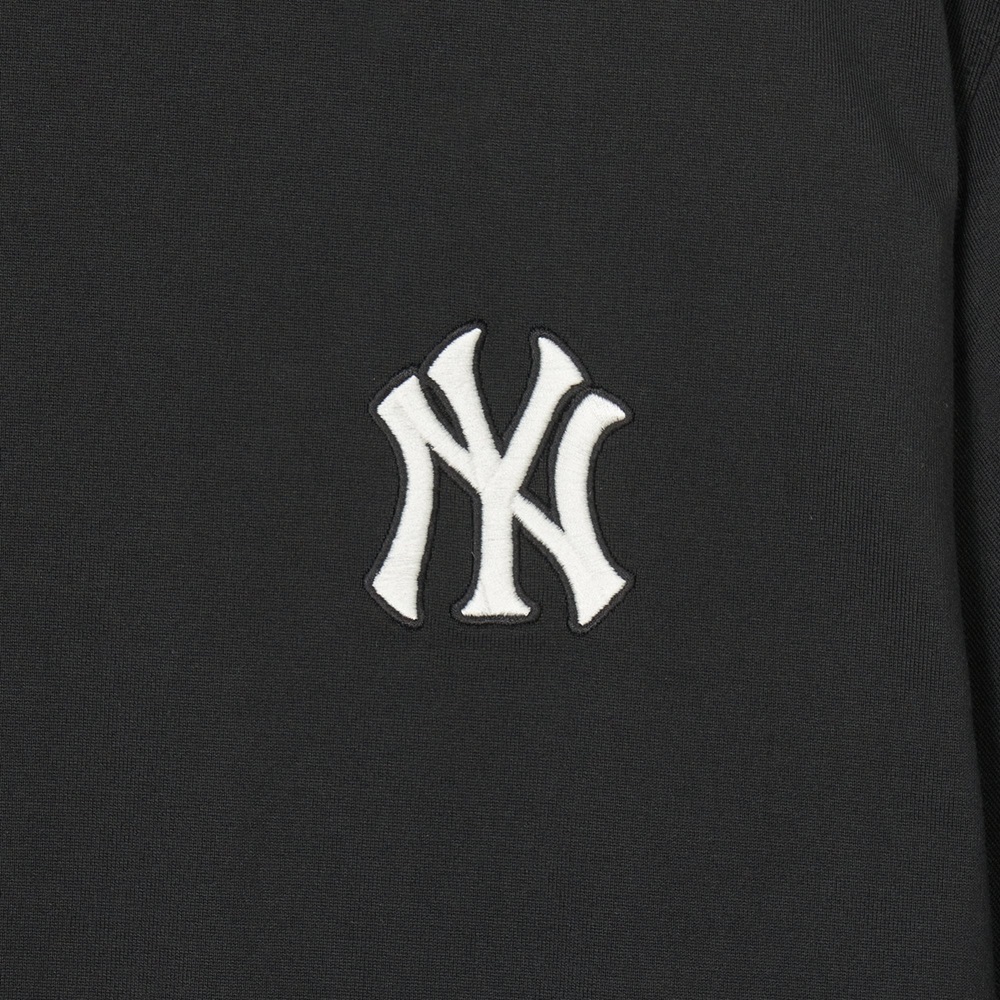 Áo Thun MLB Korea Classic Mono Big Lux T-Shirt New York Yankees Black