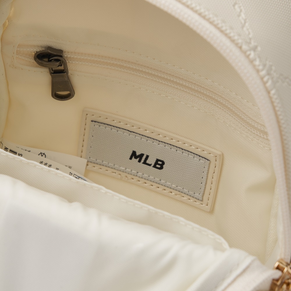 Balo MLB Korea [KIDS] Dia Mono PU Embossed Mini Backpack New York Yankees Cream