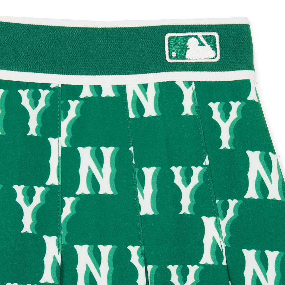 Váy MLB Women's Classic Monogram Front Pattern Pleated Skirt New York Yankees N.Green