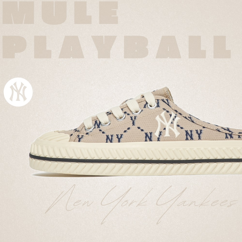 Giày MLB Mule Playball Dia Monogram New York Yankees Beige