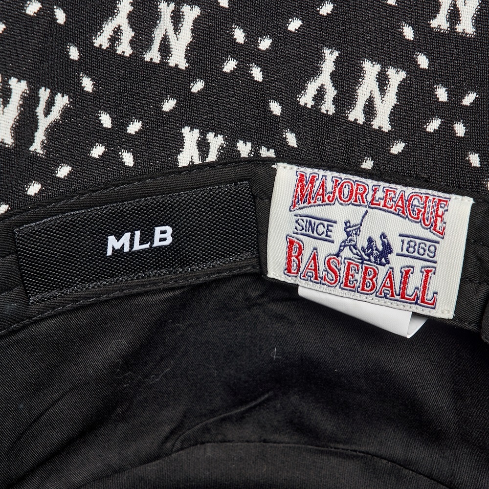 Nón MLB Diamond Monogram Bucket Hat New York Yankees Black