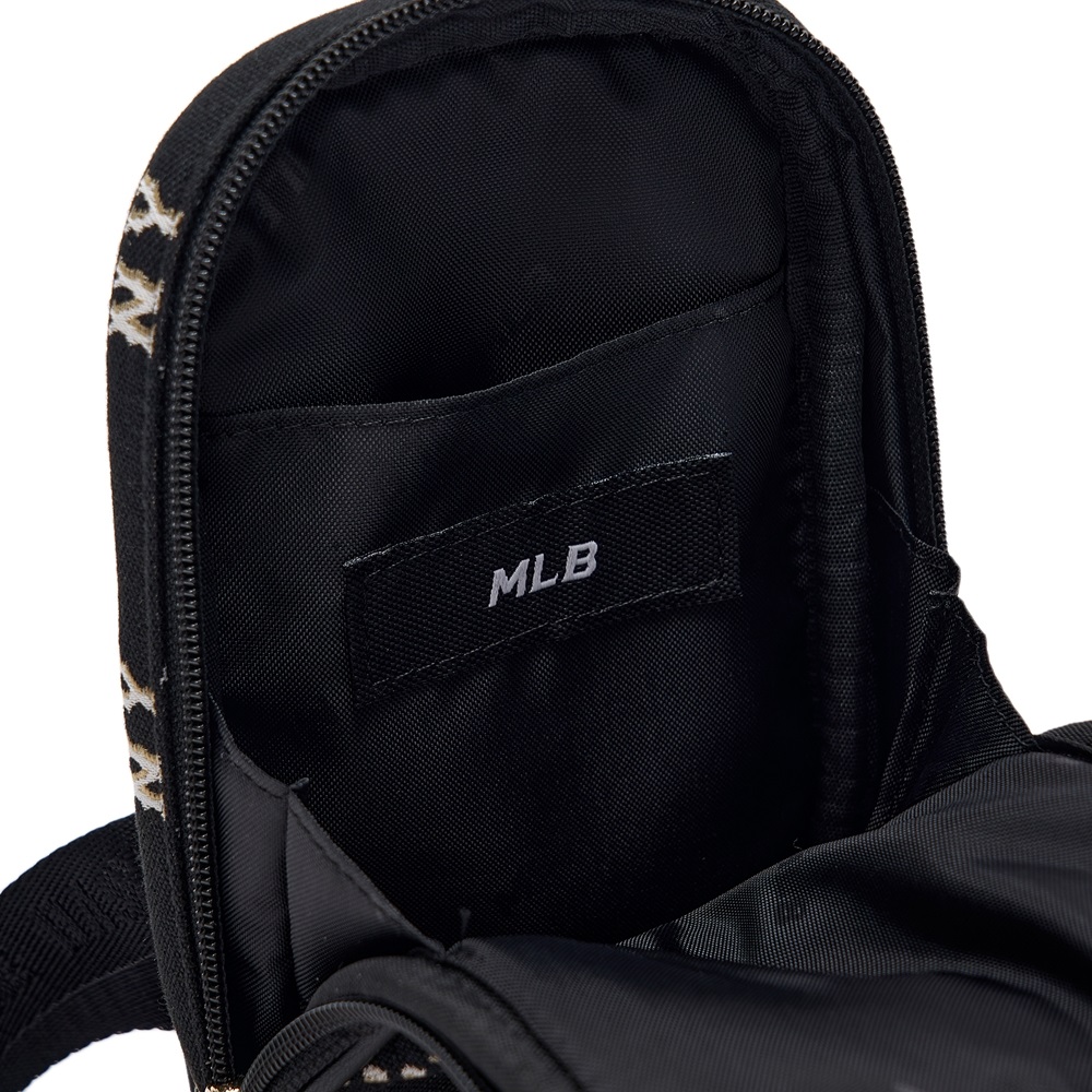 Túi MLB Korea Diamond Monogram Phone Pouch New York Yankees Black