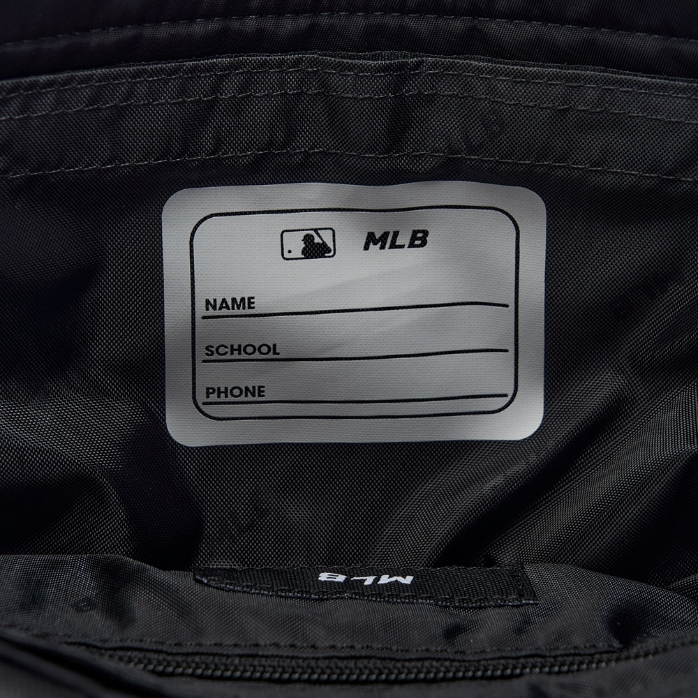 Túi MLB Korea Diamond Monogram Sub Bag New York Yankees Black