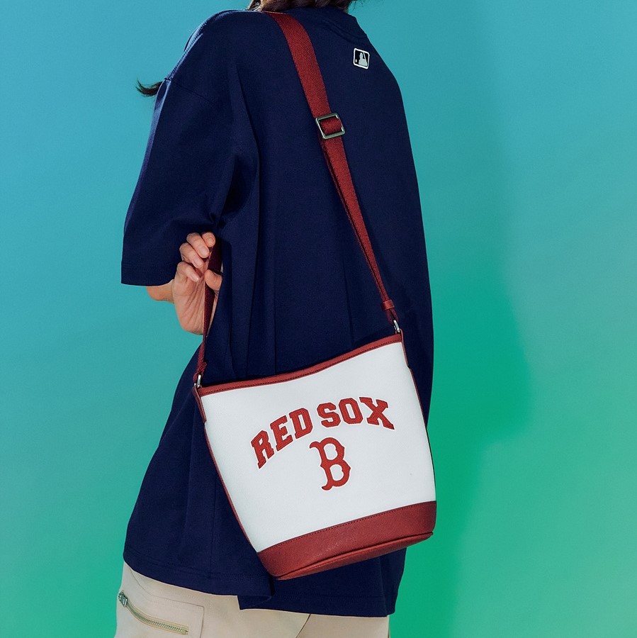 Túi MLB Varsity Basic Canvas Bucket Bag Boston Red Sox D.Cream