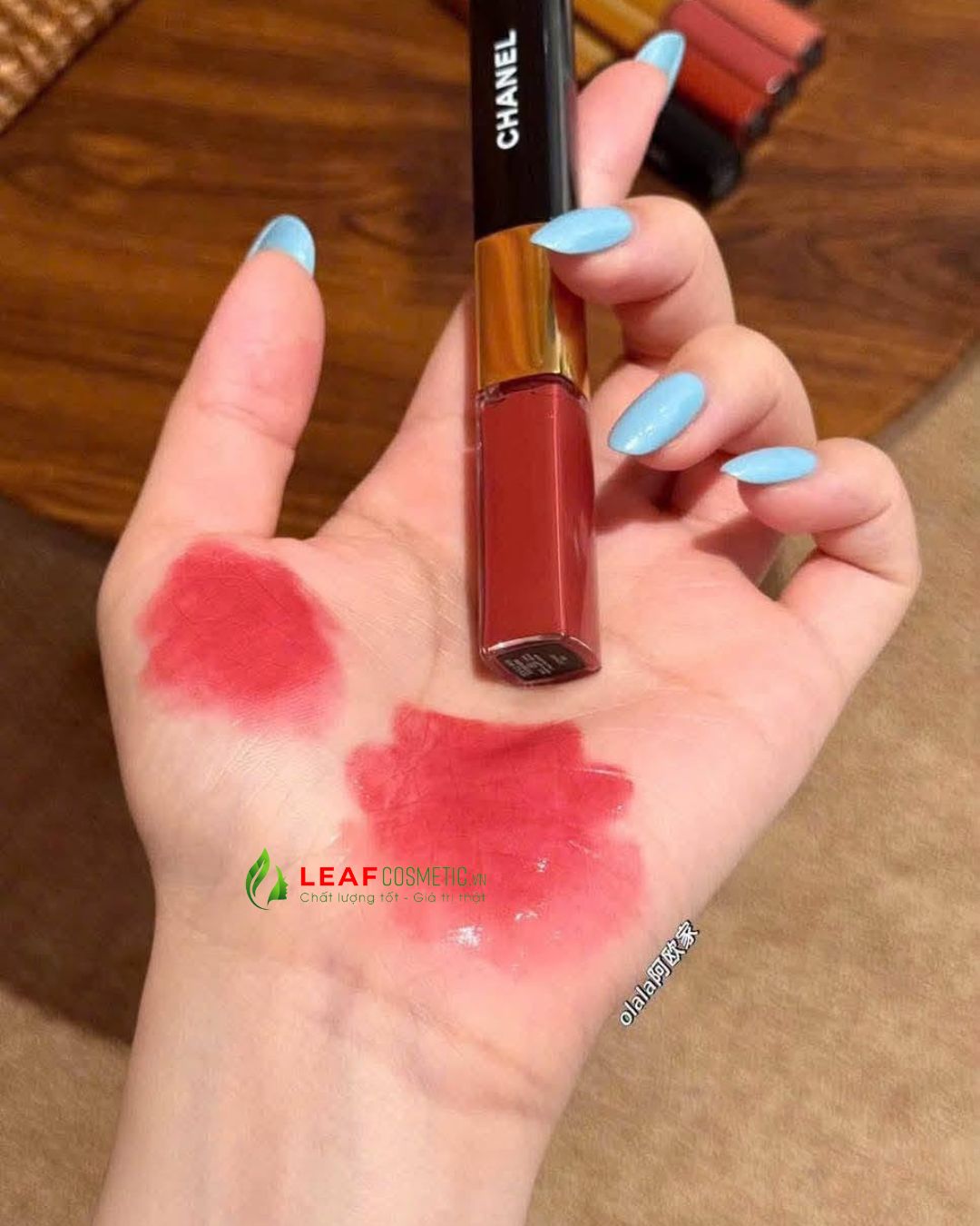 Màu son Chanel Duo 156 Dance đỏ gỗ