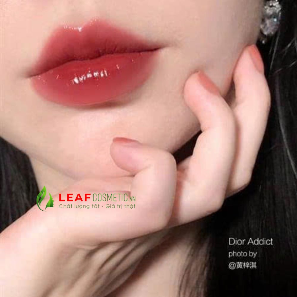 Son Dior 720 Icône lên môi căng bóng tự nhiên