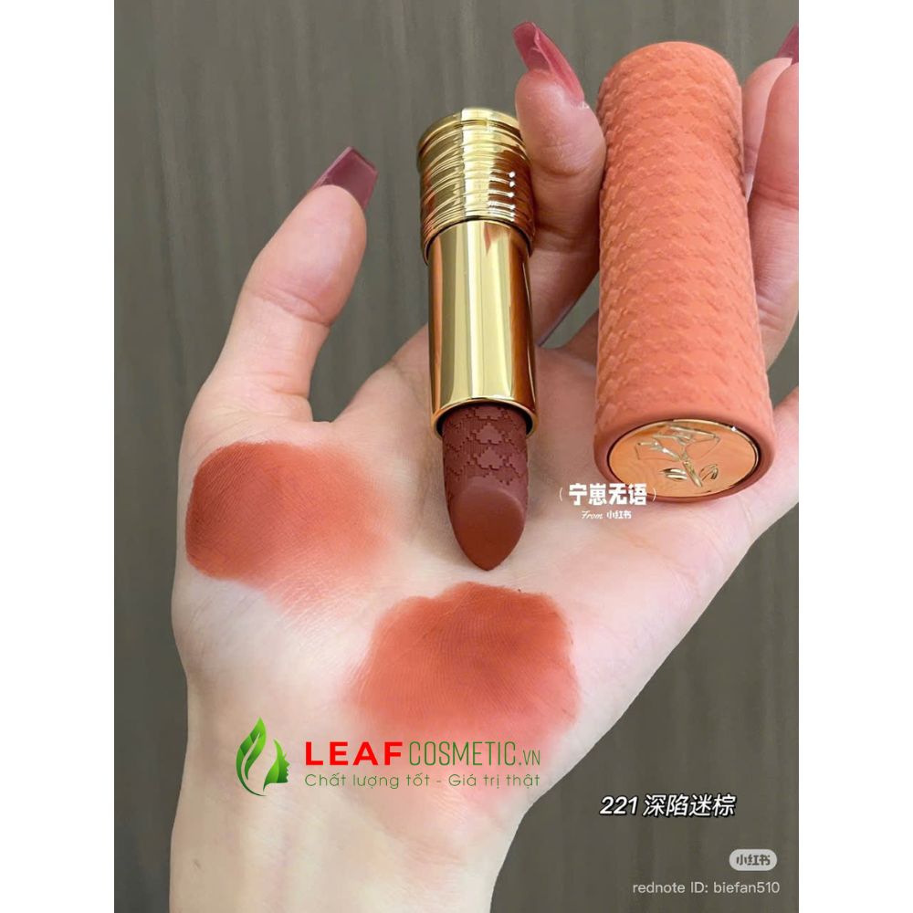 Màu son Lancome 221 đỏ nâu thời thượng