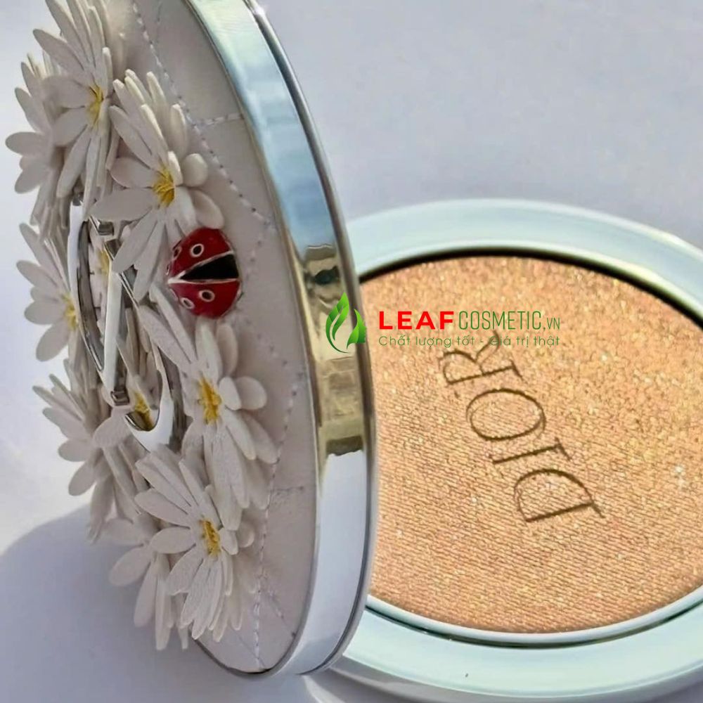 Swatch Phấn Bắt Sáng Dior Forever Glow Luminizer Tone 003 Sun-Kissed