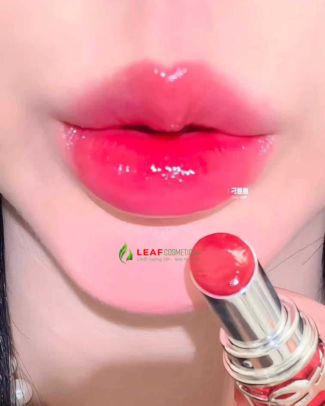 Màu son YSL 17 Strawberry Cloud hồng dâu trong trẻo