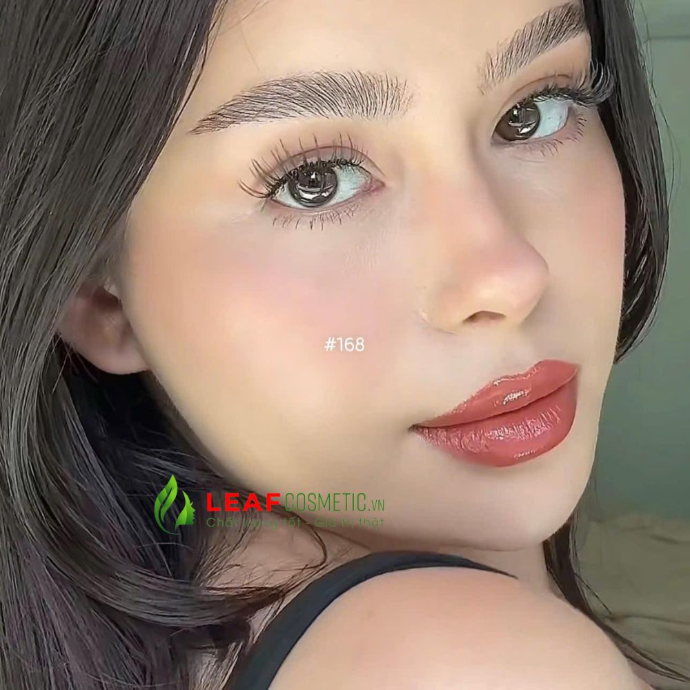 Màu son Dior 168 Copper Attraction Shine trên môi mẫu