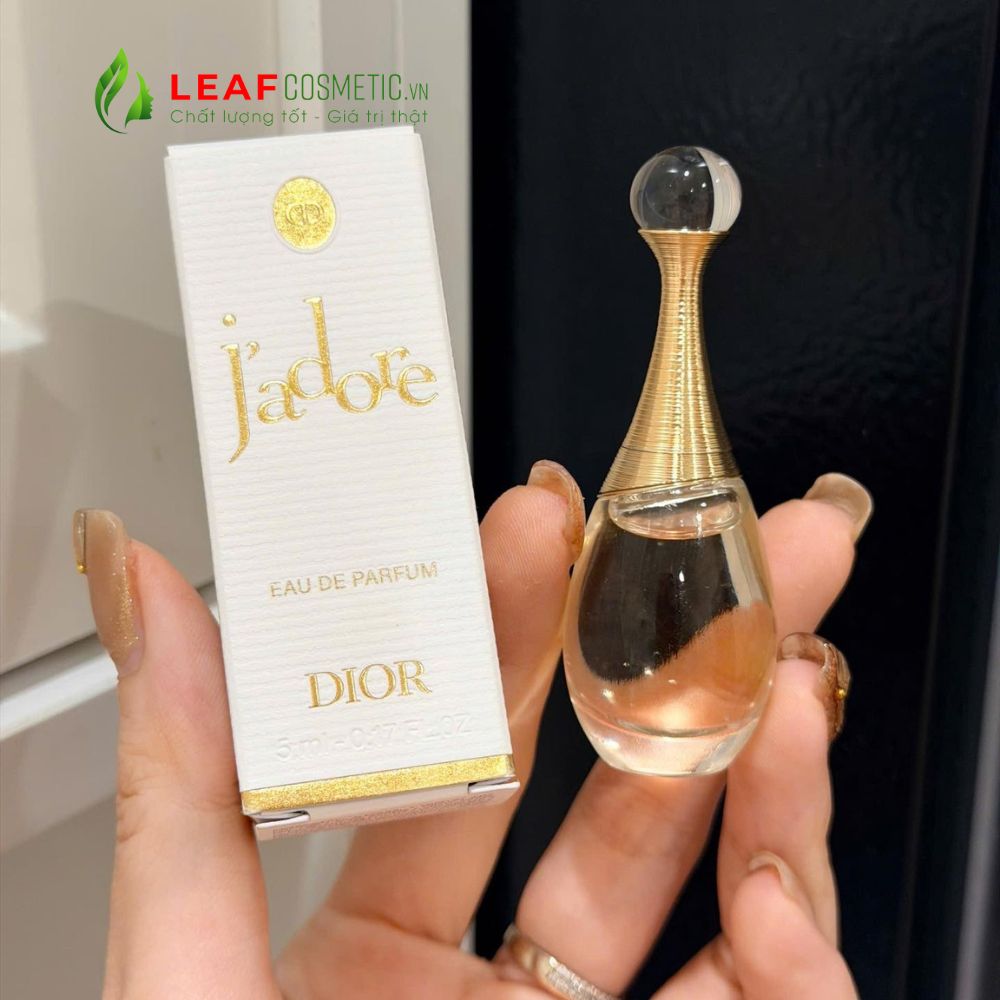 //bizweb.dktcdn.net/100/447/196/products/set-dior-lucky-new-year-2026.jpg?v=1769877199007