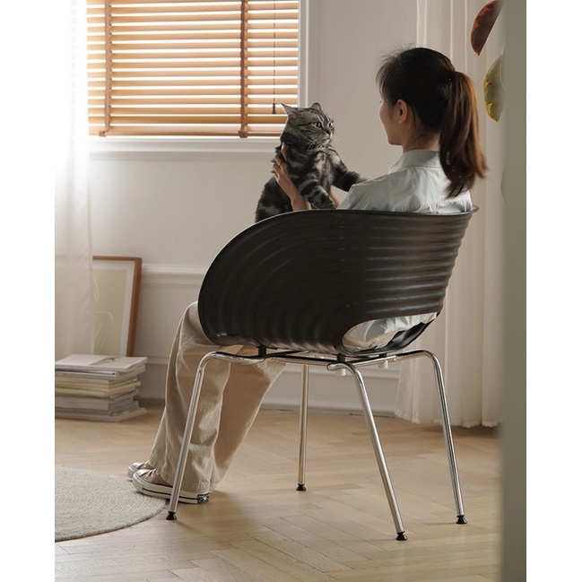 Ghế Tomvac vòm cao cấp, phòng cách hiện đại - Bắc Âu