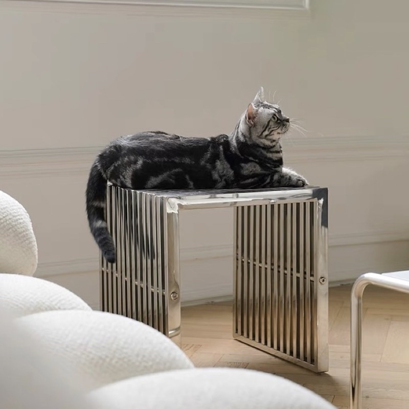 Iron Chair - Ghế dài/đẩu thép không gỉ cao cấp