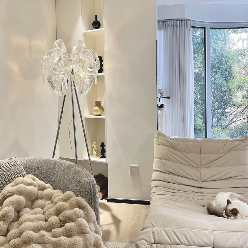 Đèn sàn Crystal Petails cao cấp | Crystal Petails Lamp