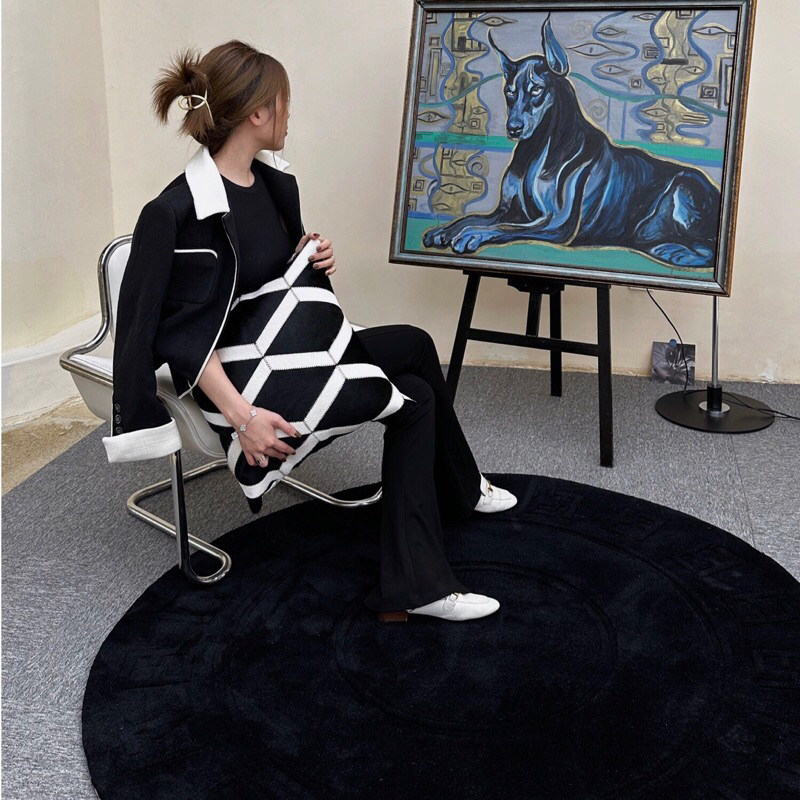 Thảm trải sàn tròn Dove cao cấp || Dove Rug